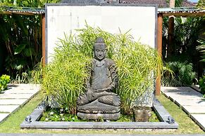 Private Villa in Seminyak 1142