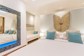 Private Villa in Seminyak 1164