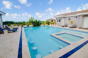 New! 6 Bedroom Ocean View