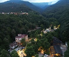 Mersu A'la Hotel