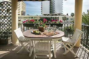 Heavenly & Ocean Blue Apartment