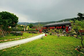 Coffee Street Homestay