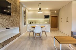 Royal Hill Residence