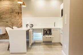 Royal Hill Residence