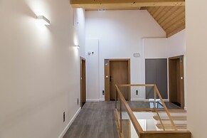 Royal Hill Residence