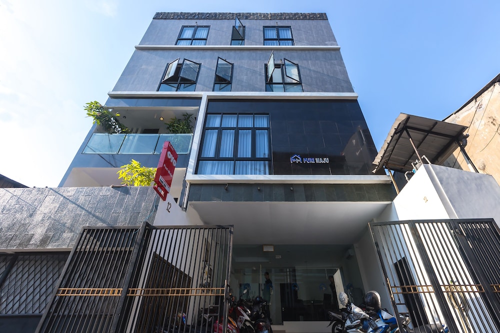 Puri Maju