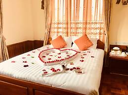 Mother's Home Hotel