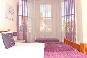 Cavendish Apartment