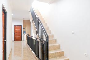 Hotel O Axl Residence