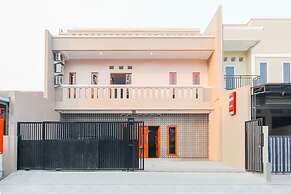 Hotel O Axl Residence