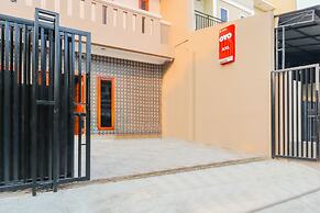 Hotel O Axl Residence