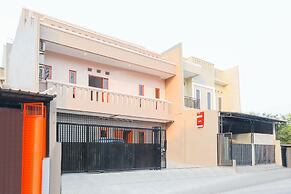 Hotel O Axl Residence