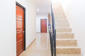 Hotel O Axl Residence