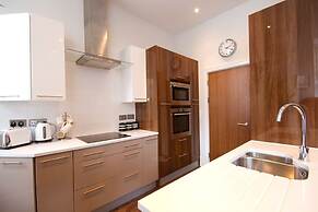 Gresham House 2-bed
