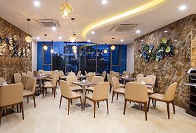 Amber Hotel