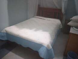 Grey Sands Hotel