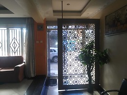 VIP Nest Lounge