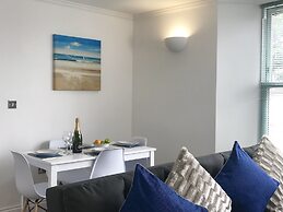 Lux Blu - Truro Apartment
