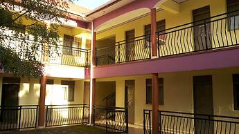 Garden Inn
