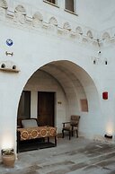 Kismet Cave Mansion