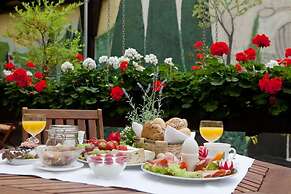 Central Hotel Garni