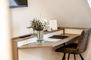 Central Hotel Garni