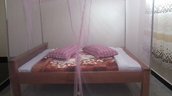 Jojo's Palace Annex