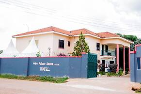 Jojo's Palace Annex