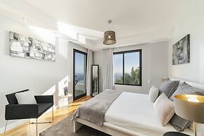 Sky Villa by An Island Apart