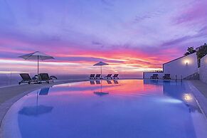 Sky Villa by An Island Apart