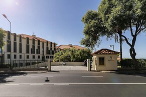 Vila Formosa I by An Island Apart