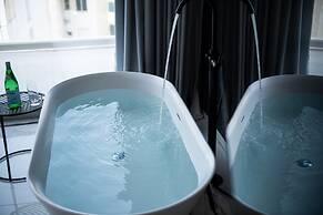 Enattica Suites