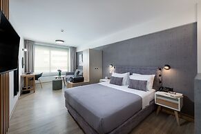 Enattica Suites