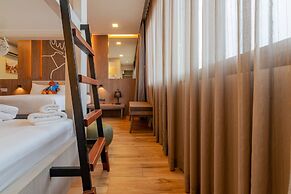 Moose Hotel Chiangmai