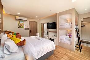 Moose Hotel Chiangmai