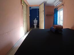 Twin Fin Hostels