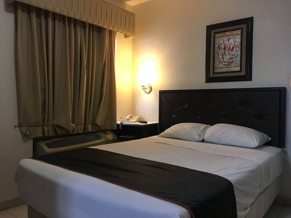 Hotel Roma