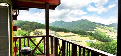Camp Star Pension