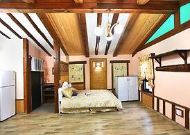 Camp Star Pension