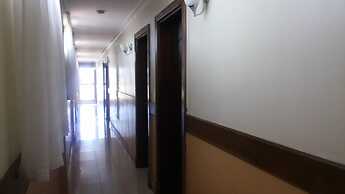 Palema Crown Hotel