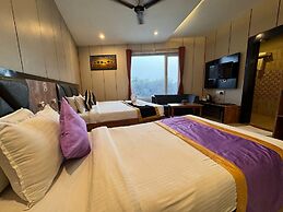 Hotel Runway Inn