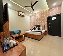 Hotel Runway Inn