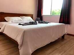 Reuan Jao Ngao Resort