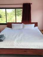 Reuan Jao Ngao Resort