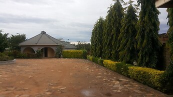 Lavic Country Resort