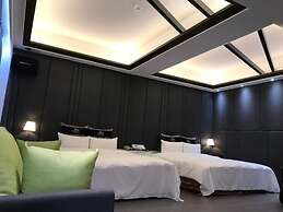 Kai-Hong Motel