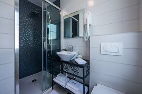 Hotel Domino