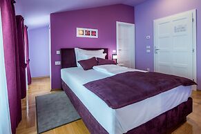 Hotel Domino