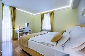 Hotel Domino