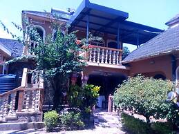 Penthouse Inn